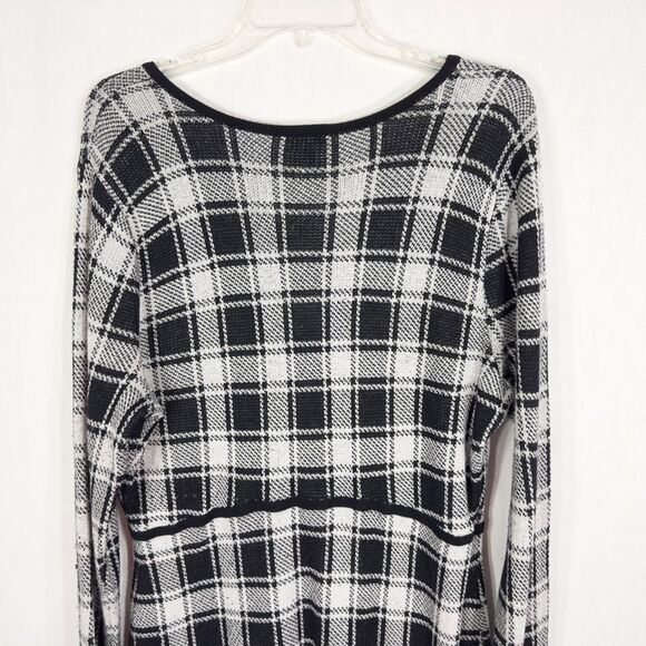 Torrid Plus Size 2X Dress Plaid Bodycon Sweater Dress Black White Knee‎ 969 - Picture 9 of 16